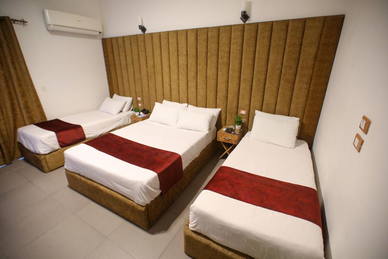 Valencia Ap Cairo Hotell Exteriör bild